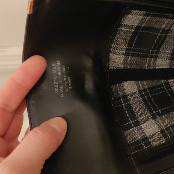 Cole Haan Woman's Rockland Black Leather Riding Boots sz.6.5B - Picture 9 of 9